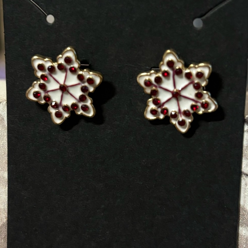 White Sparkly Snowflakes ❄️ Earrings